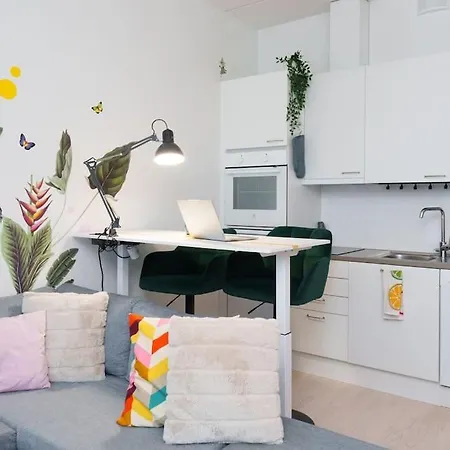Cozy 1-bed Super Flat, 20 Min To Helsinki/airport Apartamento Vantaa