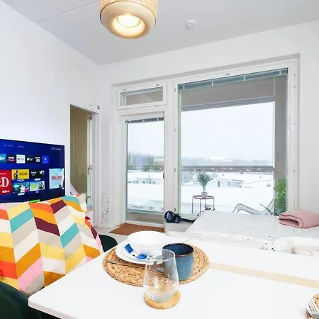 Cozy 1-bed Super Flat, 20 Min To Helsinki/airport Διαμέρισμα